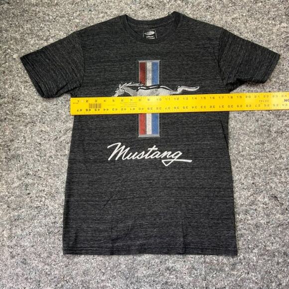 Ford Mustang Graphic T-shirt Unisex Small Gray Short Sleeve Tee - Picture 3 of 6